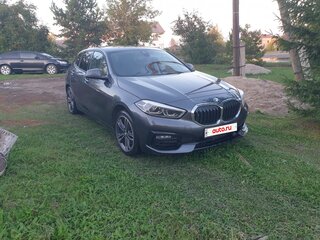 2020 BMW 1 серии 118i III (F40), серый, 3000000 рублей, вид 4