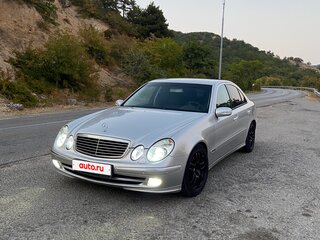 2005 Mercedes-Benz E-Класс 200 III (W211, S211), серебристый, 900000 рублей, вид 2