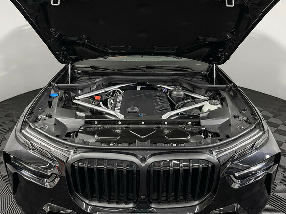 2026 BMW X7 40d I (G07) Рестайлинг, чёрный - вид 8