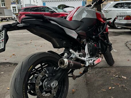 2020 BMW F 900 R, красный, 900000 рублей, вид 4