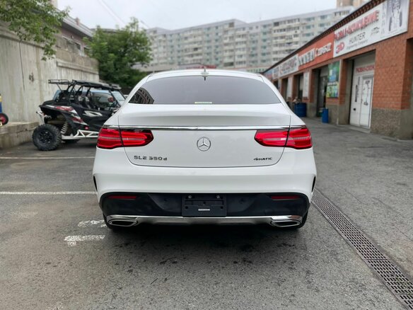 2018 Mercedes-Benz GLE Coupe 350 d I (C292), белый, 4600000 рублей - вид 4