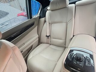 2008 BMW 7 серии Long 750Li V (F01/F02/F04), чёрный, 1850000 рублей, вид 4