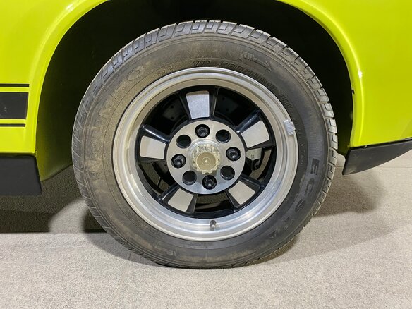 1971 Porsche 914, жёлтый - вид 6