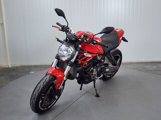 2020 Ducati Monster 821, красный, 799000 рублей, вид 4
