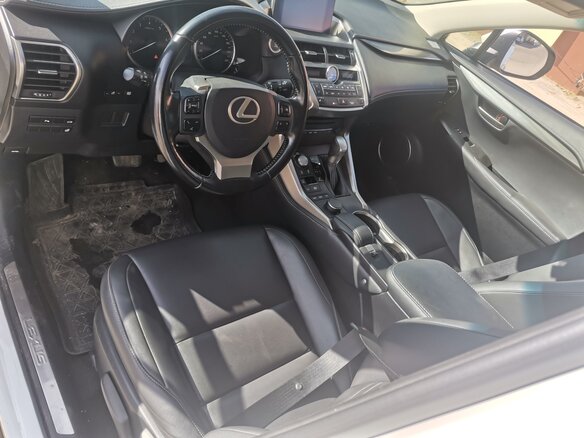 2017 Lexus NX 200 I, белый, 2600000 рублей - вид 31