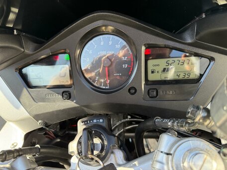 2002 Honda VFR 800, серебристый, 480000 рублей, вид 5