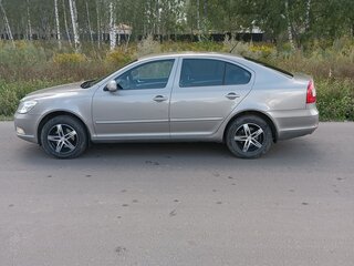 2012 Skoda Octavia II (A5) Рестайлинг, бежевый, 590000 рублей, вид 4