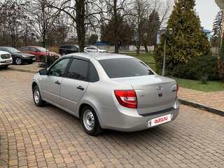 2018 Lada (ВАЗ) Granta I Рестайлинг, серебристый, 390000 рублей, вид 3