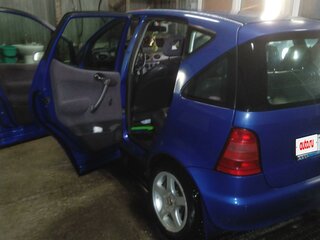 1998 Mercedes-Benz A-Класс 160 I (W168), синий, 180000 рублей, вид 5