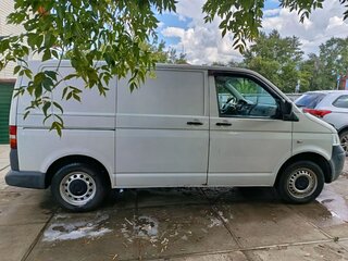 2008 Volkswagen Transporter T5, белый, 1100000 рублей, вид 2