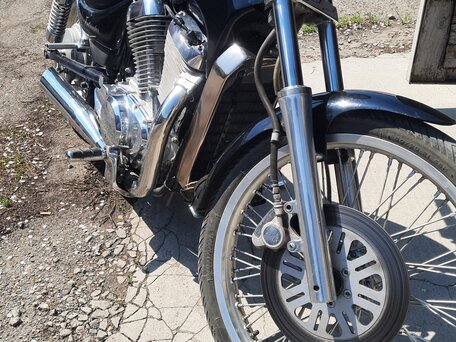 1995 Suzuki Intruder VS 400, чёрный, 375000 рублей, вид 1