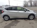 2016 Nissan Note II Рестайлинг, серебристый, 1050000 рублей - вид 1