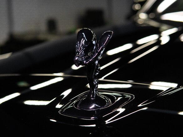 2025 Rolls-Royce Cullinan Black Badge I Рестайлинг (Series II), чёрный, 58000000 рублей - вид 10
