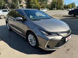 2022 Toyota Corolla XII (E210), коричневый, 1790000 рублей, вид 3
