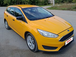 2015 Ford Focus III Рестайлинг, жёлтый, 590000 рублей, вид 4