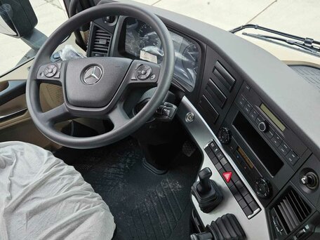 2023 Mercedes-Benz Actros, серебристый, 14300000 рублей, вид 4