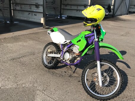 1997 Kawasaki KLX 250, зелёный, 230000 рублей, вид 1