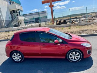 2011 Peugeot 308 I Рестайлинг, красный, 599000 рублей, вид 4