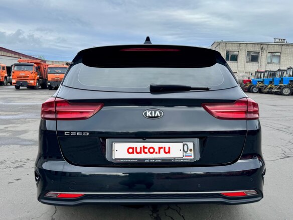 2019 Kia Ceed III, чёрный, 1750000 рублей - вид 6