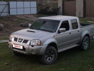 2011 Nissan NP300, серебристый, 1350000 рублей, вид 2