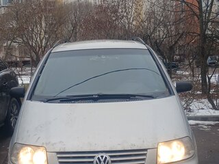 2002 Volkswagen Sharan I Рестайлинг, серебристый, 375000 рублей, вид 2