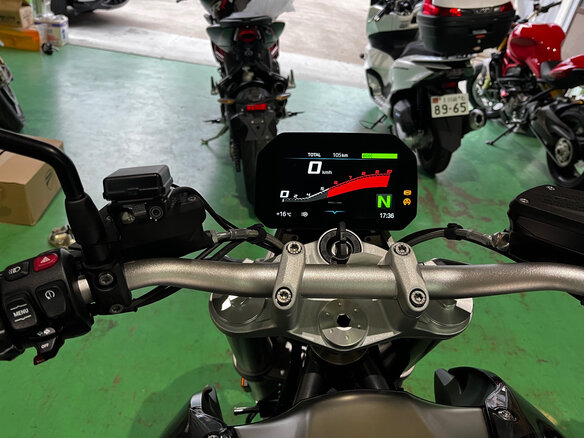 2024 BMW R 1250 R, чёрный, 1550000 рублей - вид 8