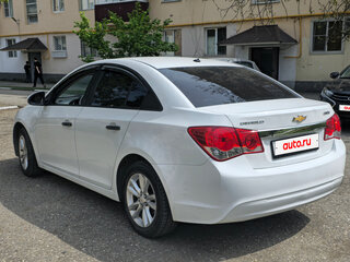 2015 Chevrolet Cruze I Рестайлинг, белый, 855000 рублей, вид 2
