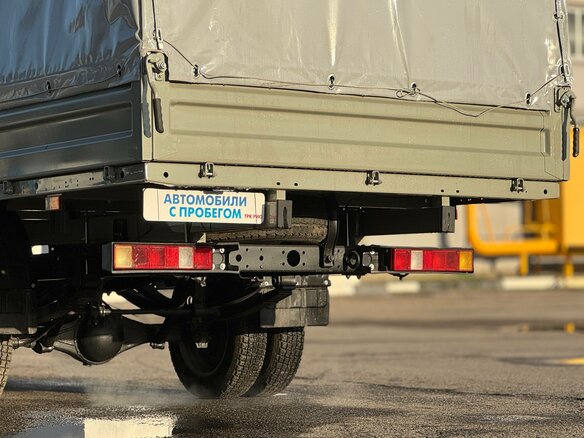 2006 ГАЗ ГАЗель (3302), белый - вид 9
