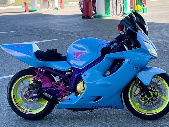 2002 Honda CBR 600F, голубой, 400000 рублей - вид 1