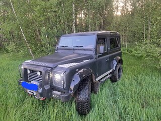 2010 Land Rover Defender 90 I Рестайлинг, чёрный, 1900000 рублей, вид 1