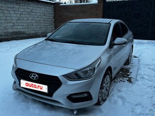 2018 Hyundai Solaris II, серебристый, 1250000 рублей, вид 1