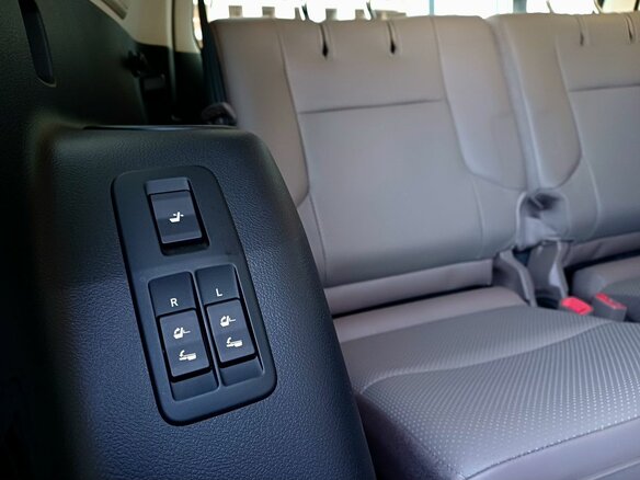 2022 Lexus GX 460 II Рестайлинг 2, серый - вид 29