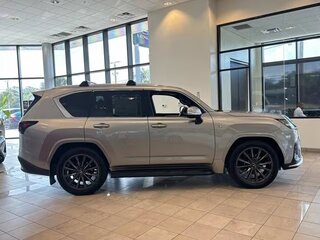 2025 Lexus LX 700h IV, серебристый, 28113849 рублей, вид 2