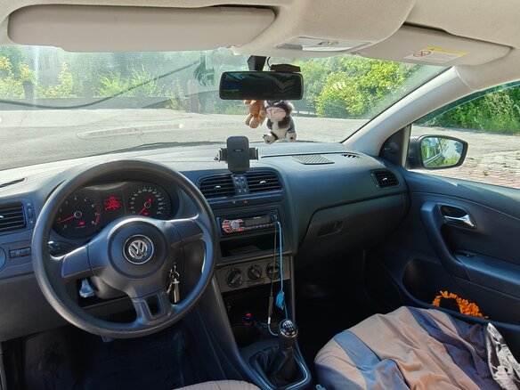 2013 Volkswagen Polo V, синий, 470000 рублей - вид 4