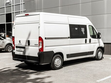 2025 Peugeot Boxer, белый, 6490000 рублей, вид 4
