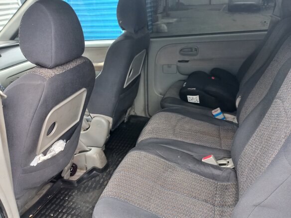 2005 Hyundai Trajet I Рестайлинг, серебристый, 450000 рублей - вид 9