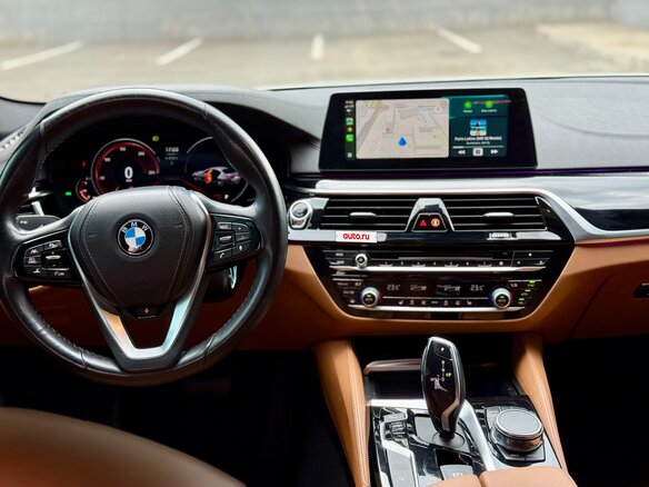2018 BMW 5 серии 520i VII (G30/G31/G38), белый, 3450000 рублей - вид 5
