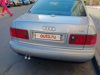 1998 Audi A8 I (D2), серебристый, 1000000 рублей, вид 3