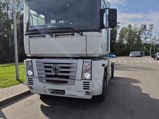 2002 Renault Magnum, белый, 1400000 рублей, вид 2