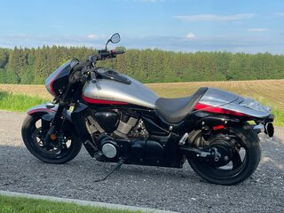 2017 Suzuki Boulevard M109R, серебристый, 2391685 рублей, вид 1