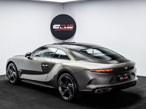 2023 Bentley Mulliner Batur, серый - вид 4
