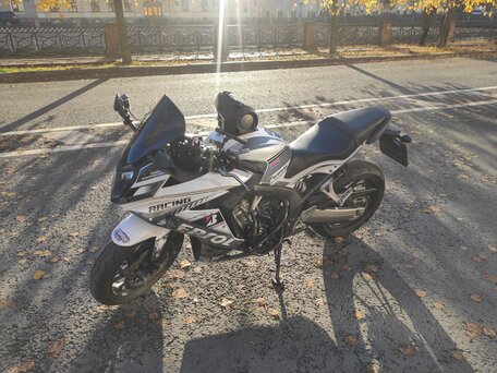 2014 Honda CBR 650F, белый, 800000 рублей, вид 4