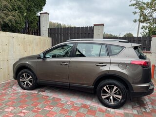 2018 Toyota RAV4 IV (XA40) Рестайлинг, коричневый, 1836472 рублей, вид 4