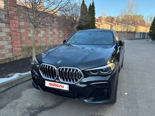 2022 BMW X6 40i III (G06), чёрный, 9500000 рублей, вид 1