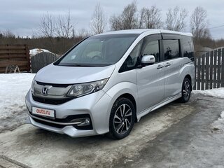 2015 Honda Stepwgn V, серый, 2250000 рублей, вид 1