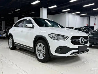 2022 Mercedes-Benz GLA 180 II (H247), белый, 2510000 рублей, вид 3