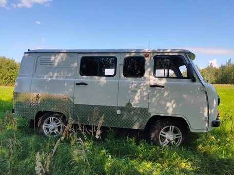 2013 УАЗ 3909, белый, 750000 рублей, вид 3