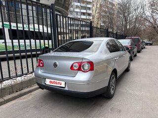 2006 Volkswagen Passat B6, серебристый, 900000 рублей, вид 4