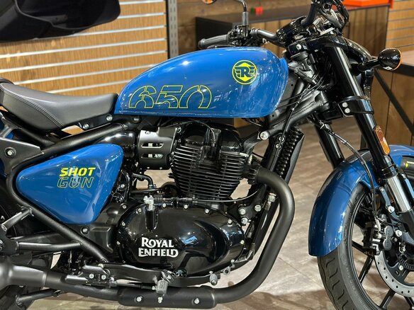 2025 Royal Enfield Shotgun, синий, 710000 рублей - вид 17