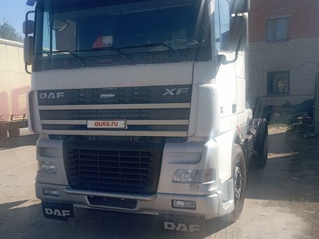 2004 DAF XF 95, белый, 2200000 рублей, вид 2